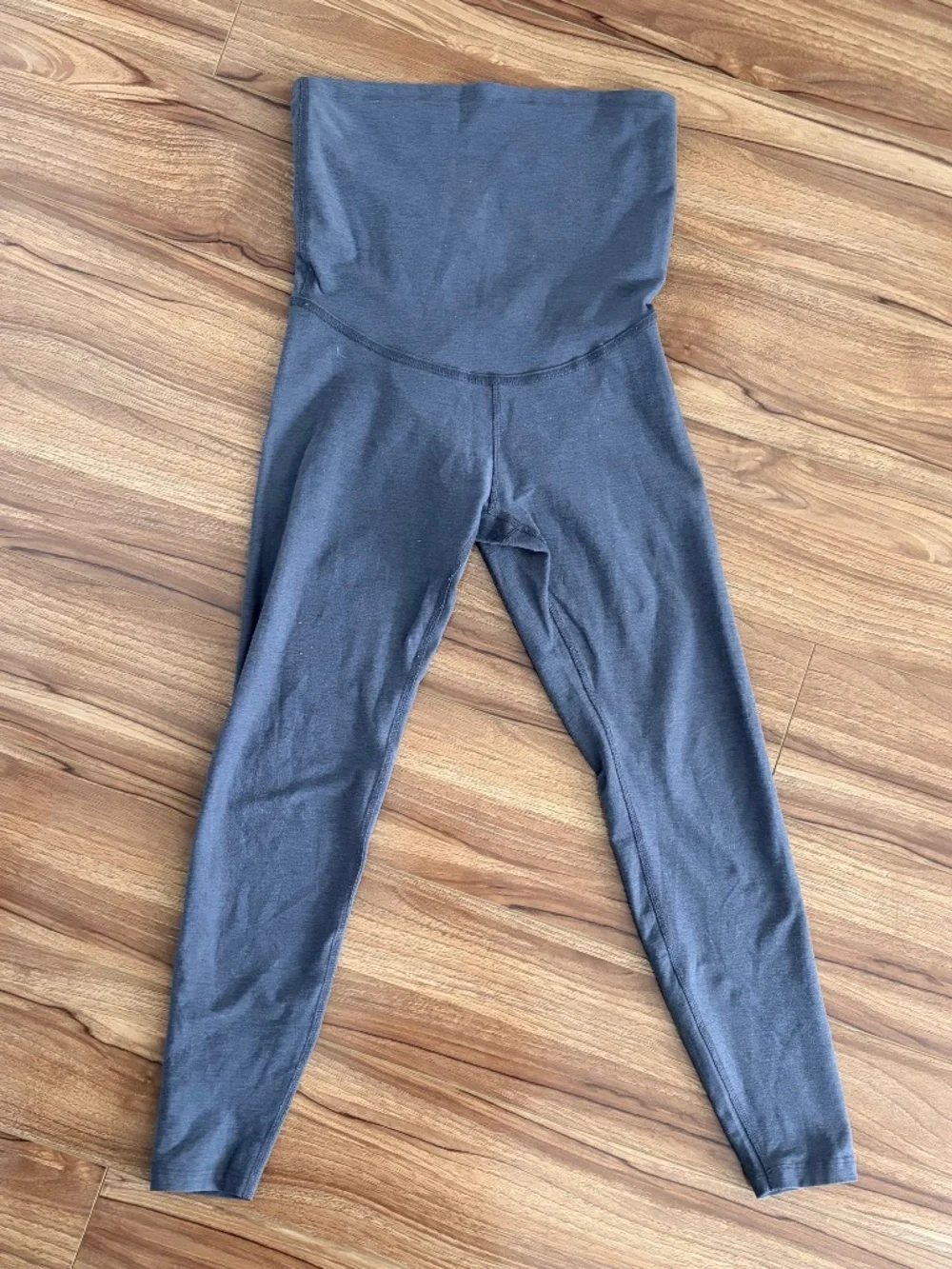Spacedye Love the Bump Midi Maternity Legging True Gray Heather / S